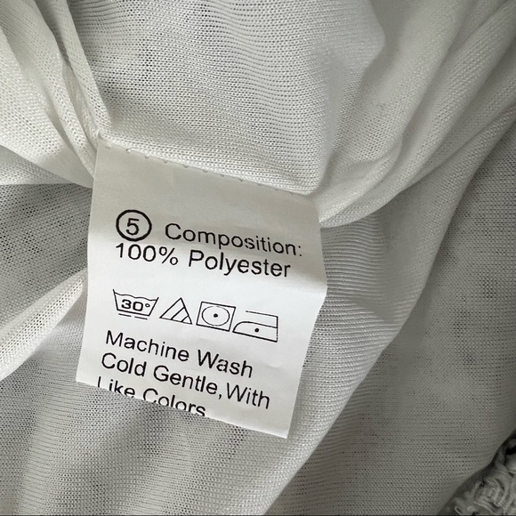 White plaid tweed shorts with fringe hem Size Small /4 26” waist - Picture 7 of 7